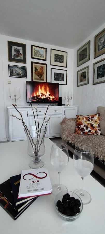 Royal Apartment Бар Екстер'єр фото